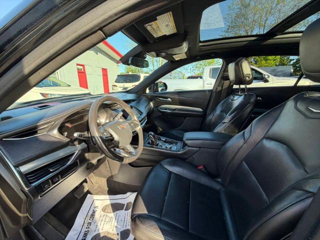 2019 Cadillac XT4 Premium Luxury