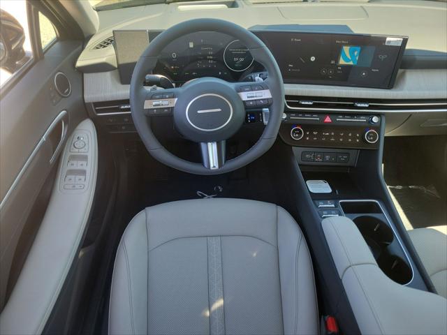 2026 Hyundai Sonata Hybrid Limited