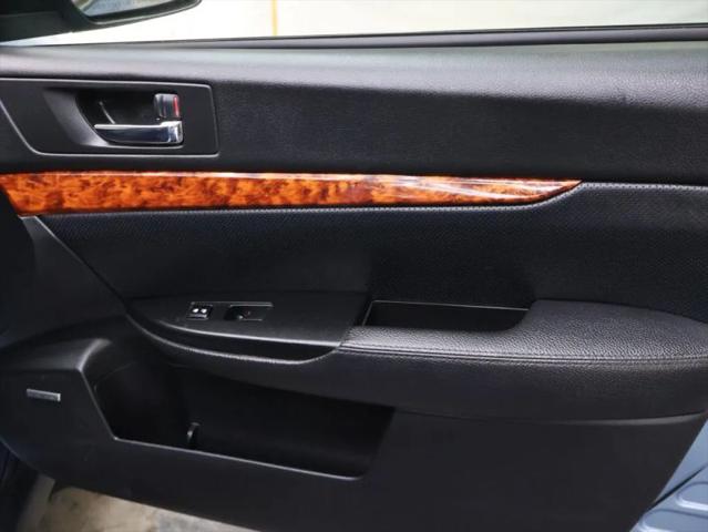 2012 Subaru Outback 2.5i Limited
