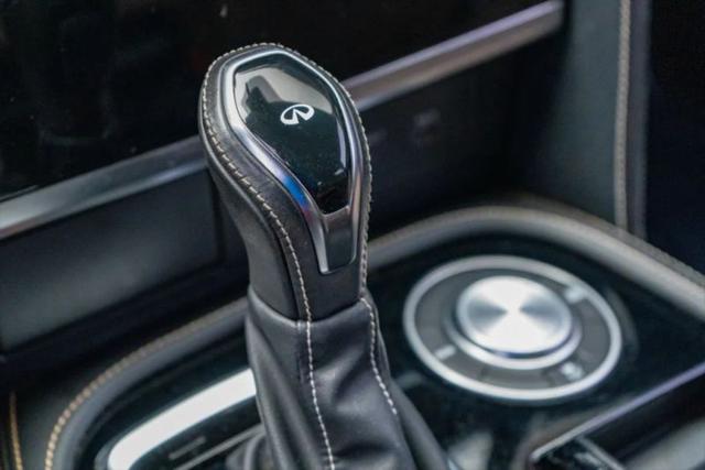 2022 INFINITI QX80 PREMIUM SELECT