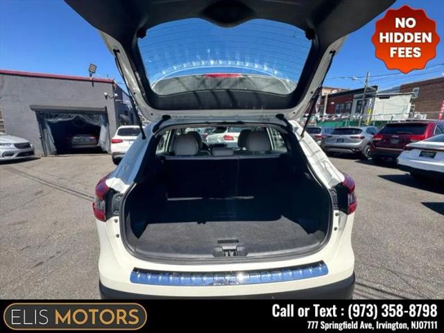2022 Nissan Rogue Sport SV AWD Xtronic CVT