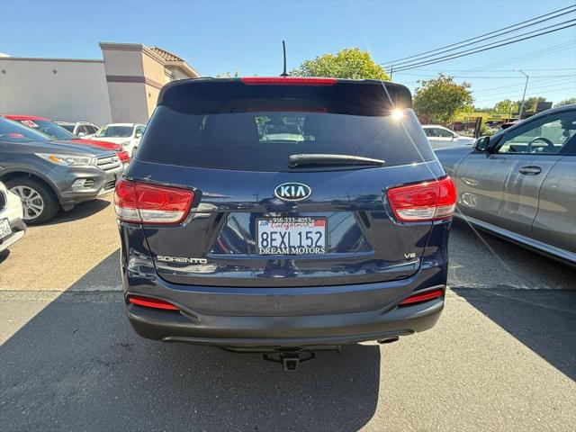 2017 Kia Sorento 3.3L LX
