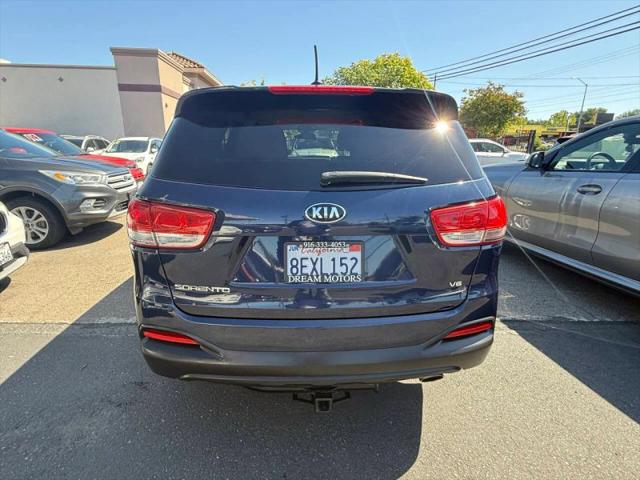 2017 Kia Sorento 3.3L LX