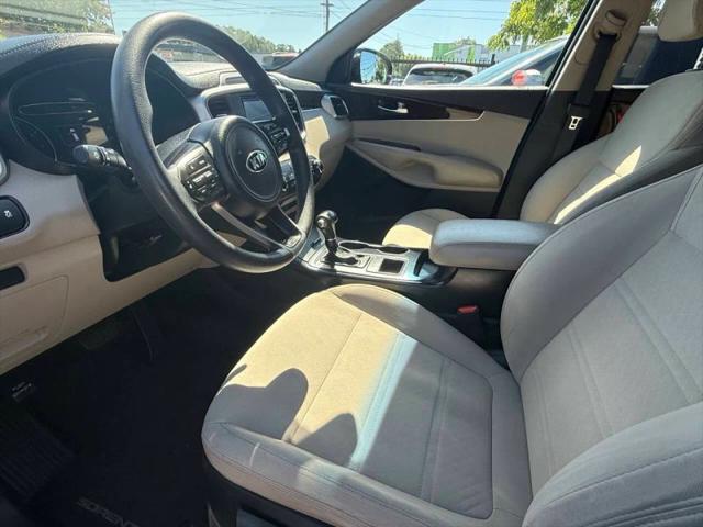 2017 Kia Sorento 3.3L LX