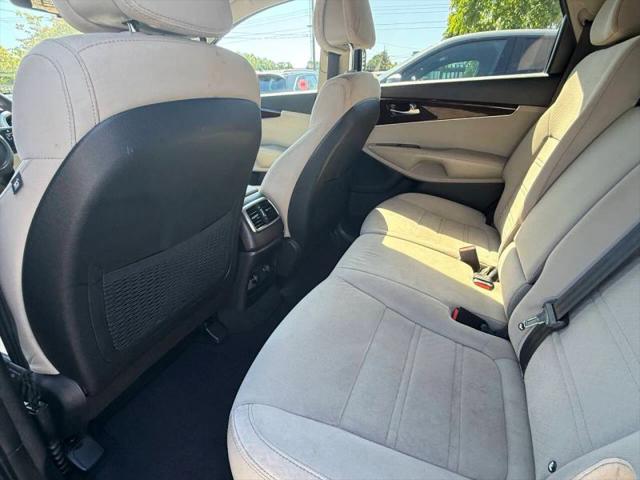 2017 Kia Sorento 3.3L LX