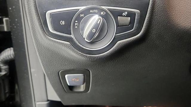 2022 Mercedes-Benz GLC SUV