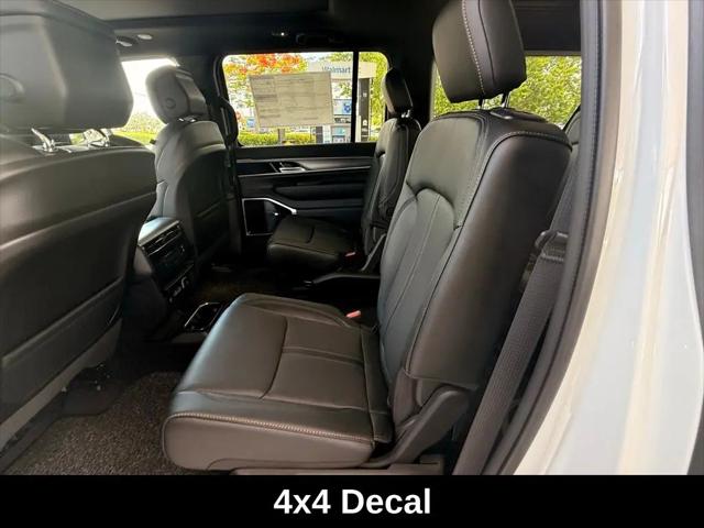 2026 Jeep Grand Wagoneer L 4x4