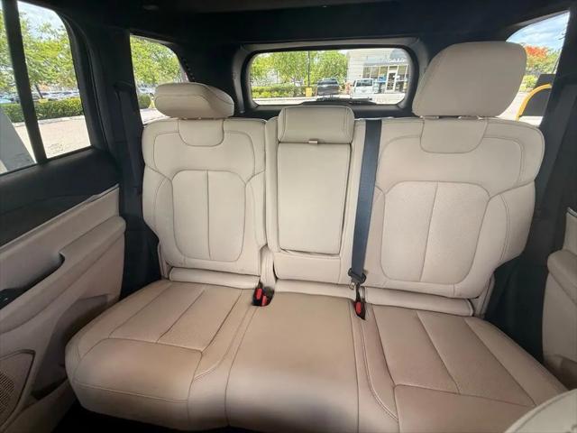 2026 Jeep Grand Cherokee Limited 4x2