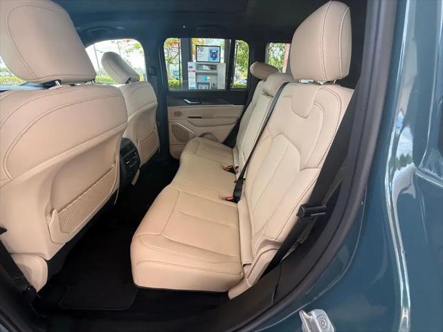 2026 Jeep Grand Cherokee Limited 4x2