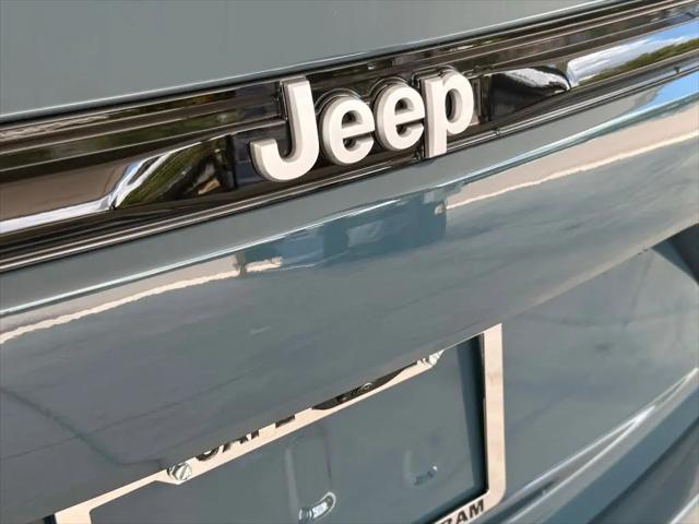 2026 Jeep Grand Cherokee Limited 4x2
