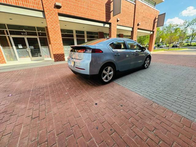 2013 Chevrolet Volt Base
