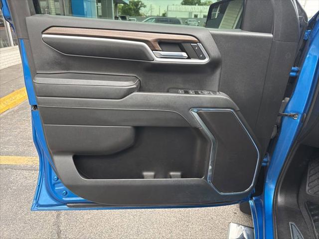 2023 Chevrolet Silverado 1500 4WD Crew Cab Short Bed RST