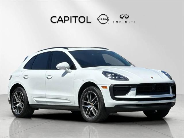 2023 Porsche Macan Macan