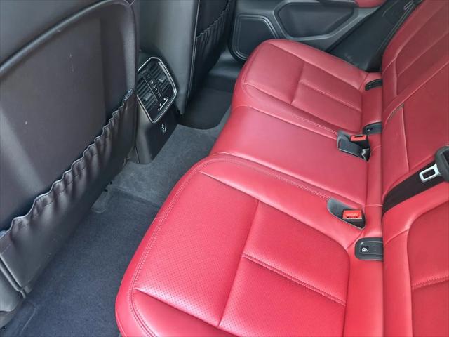 2023 Porsche Macan Macan