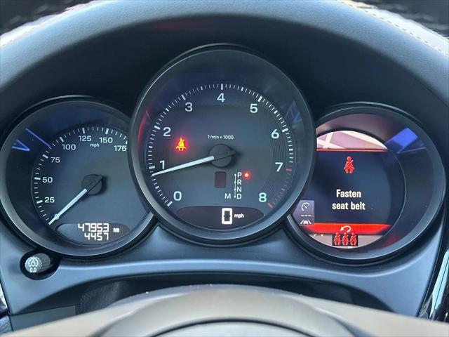 2023 Porsche Macan Macan