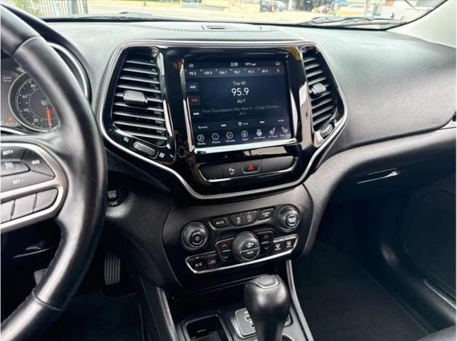 2020 Jeep Cherokee Limited FWD