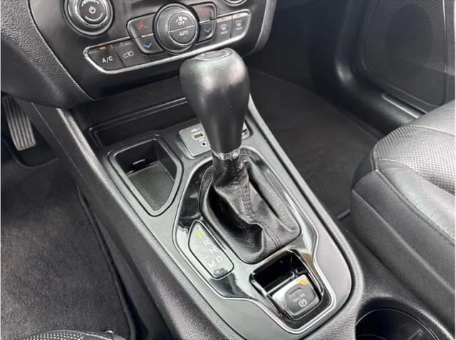 2020 Jeep Cherokee Limited FWD