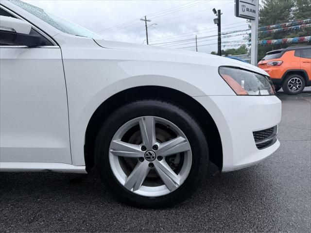 2013 Volkswagen Passat 2.5L SE