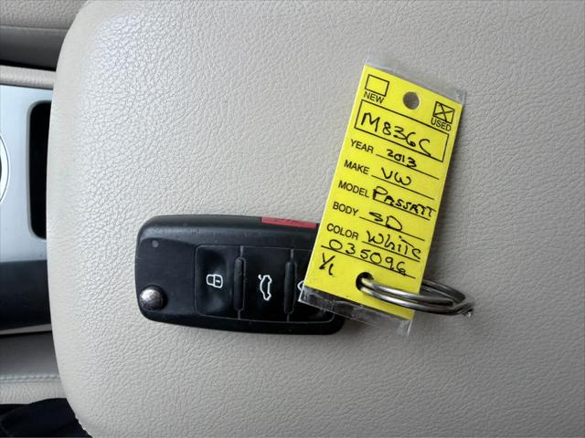 2013 Volkswagen Passat 2.5L SE