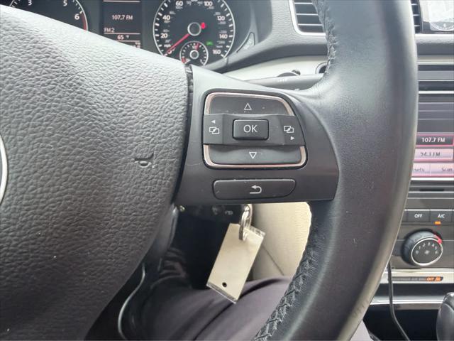 2013 Volkswagen Passat 2.5L SE
