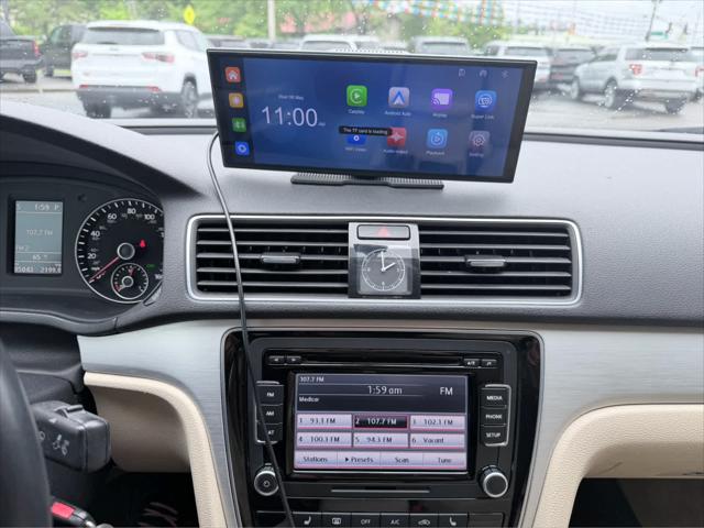 2013 Volkswagen Passat 2.5L SE