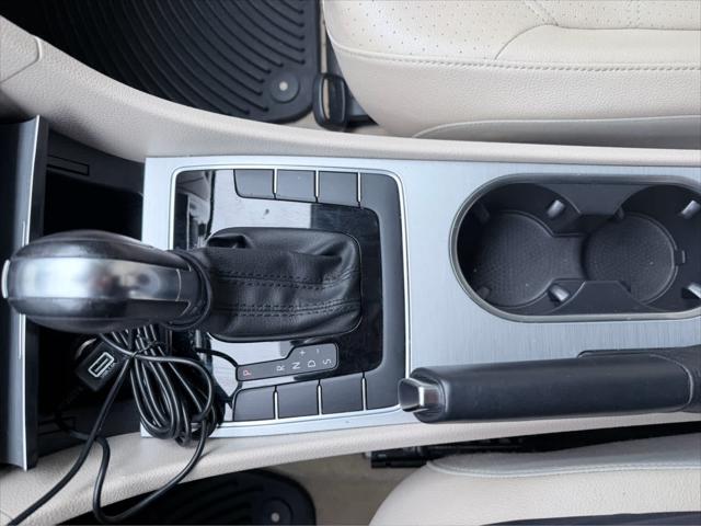2013 Volkswagen Passat 2.5L SE