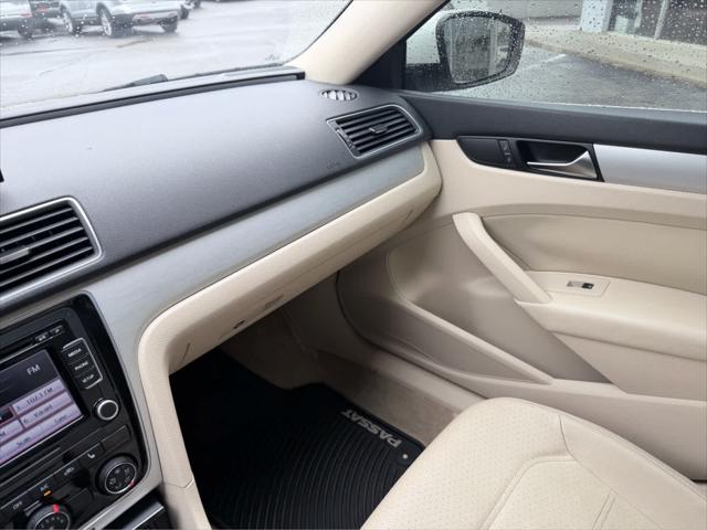 2013 Volkswagen Passat 2.5L SE