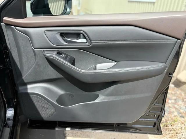 2023 Nissan Rogue SL Intelligent AWD