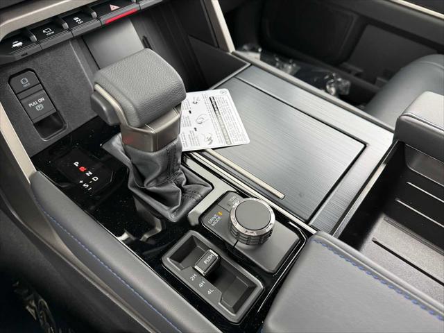 2026 Toyota Tundra Platinum CrewMax 5.5' Bed