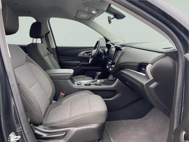 2020 Chevrolet Traverse AWD LT Cloth