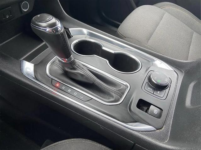 2020 Chevrolet Traverse AWD LT Cloth