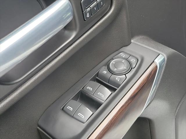 2021 GMC Sierra 1500 4WD Crew Cab Short Box SLT