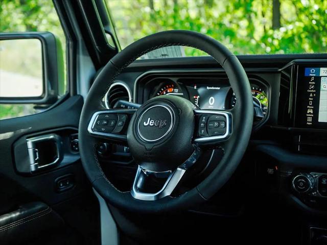 2026 Jeep Wrangler 4-Door Sahara 4x4