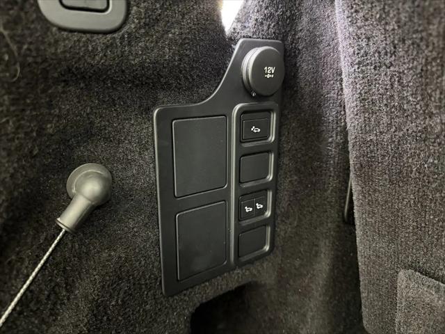 2020 Land Rover Discovery Landmark Edition