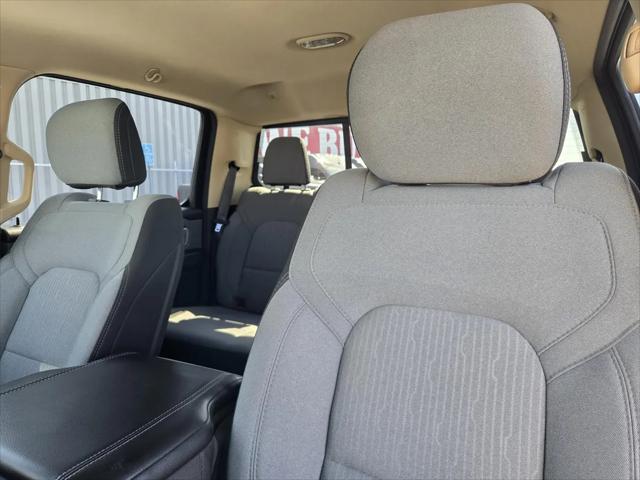 2020 Ram 1500 Big Horn Crew Cab 4x4 5'7" Box