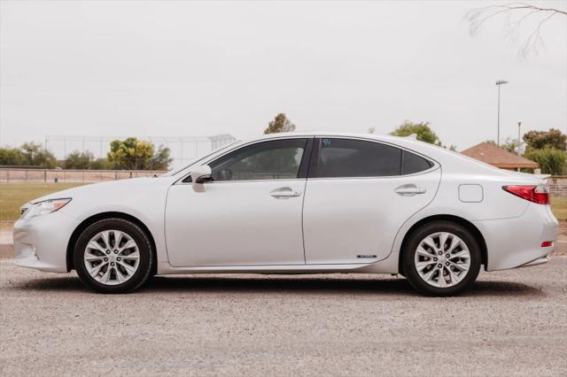 2013 Lexus ES 300h 300h