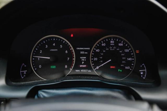 2013 Lexus ES 300h 300h