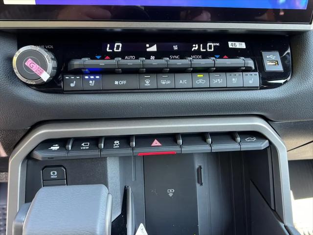 2026 Toyota Tundra Limited CrewMax 5.5' Bed