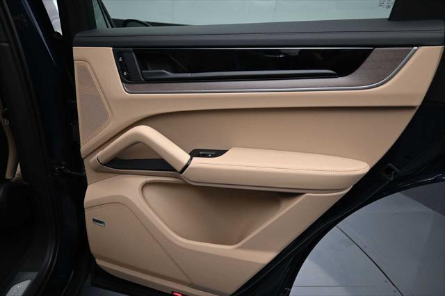 2026 Porsche Cayenne Unknown