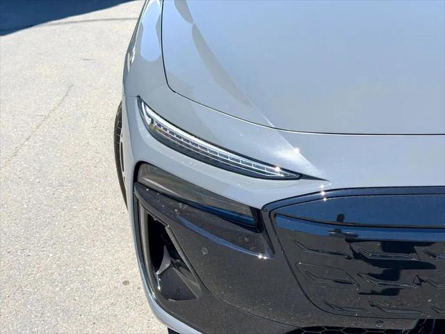 2027 Audi e-tron Sportback Premium quattro
