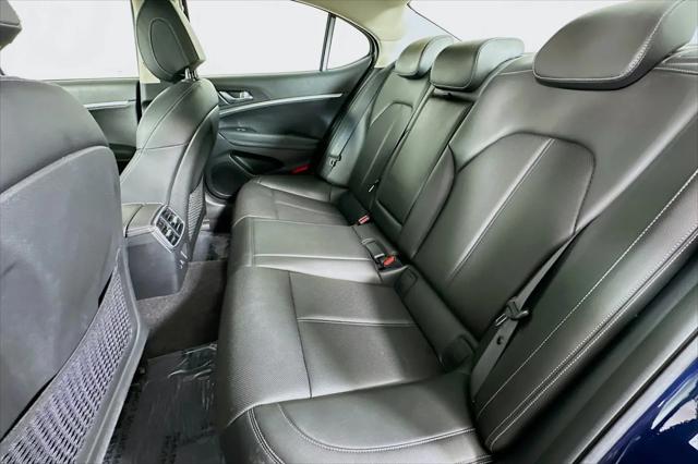 2026 Genesis G70 2.5T RWD