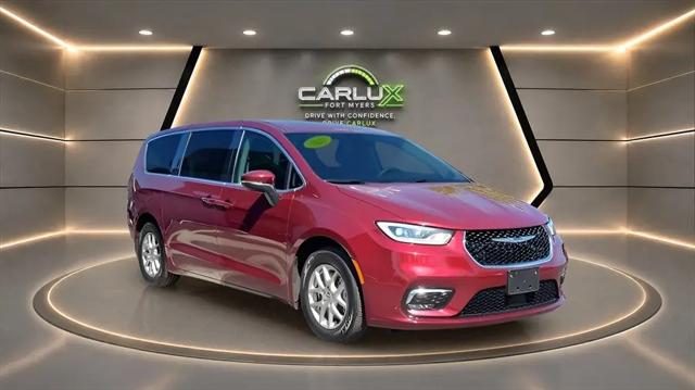 2023 Chrysler Pacifica Touring L for sale in Fort Myers, FL