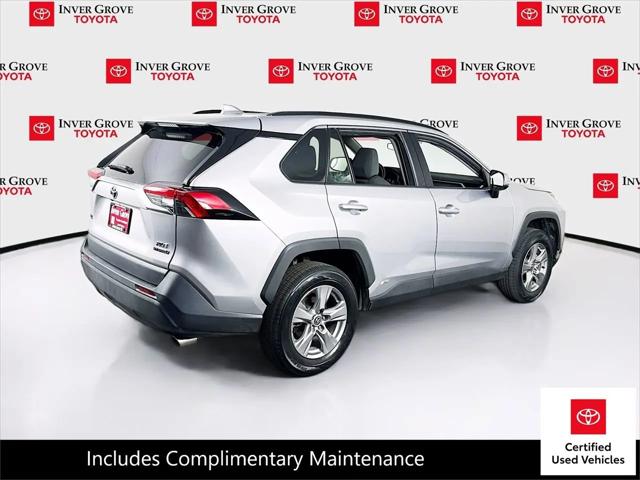 2022 Toyota RAV4 Hybrid XLE