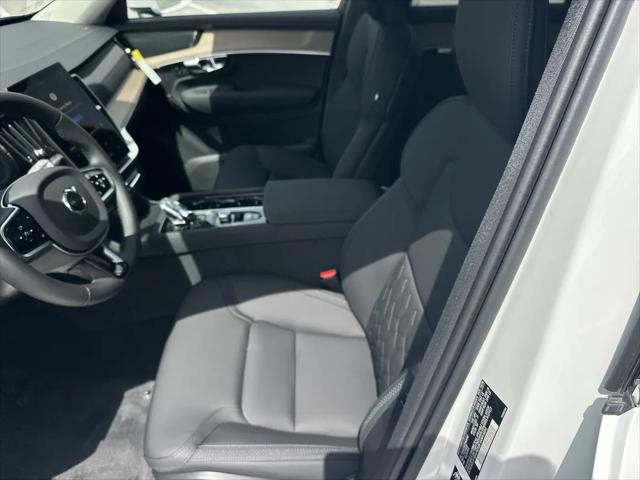 2026 Volvo XC90 Plus, B6 AWD Gas mild hybrid, Gasoline, Bright, 7 Seats