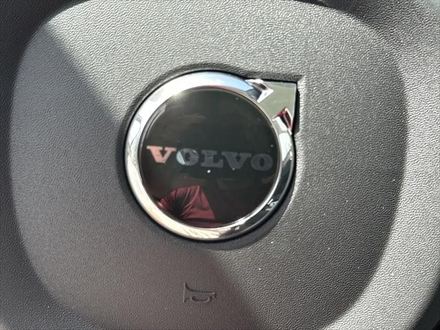 2026 Volvo XC90 Plus, B6 AWD Gas mild hybrid, Gasoline, Bright, 7 Seats