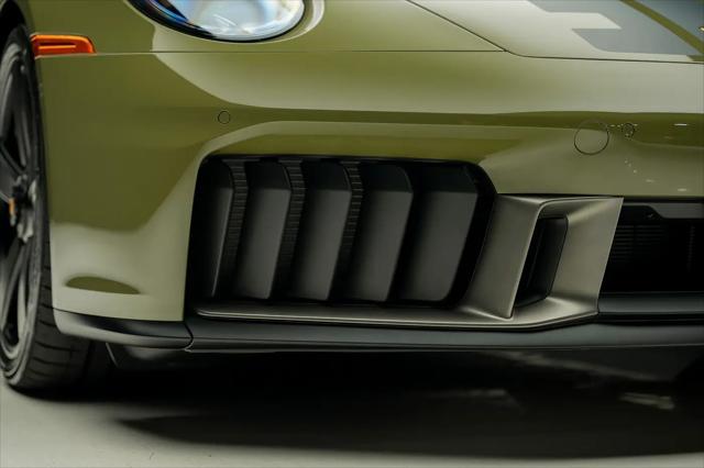 2026 Porsche 911 Carrera GTS Cabriolet