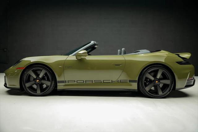2026 Porsche 911 Carrera GTS Cabriolet