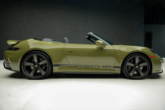 2026 Porsche 911 Carrera GTS Cabriolet