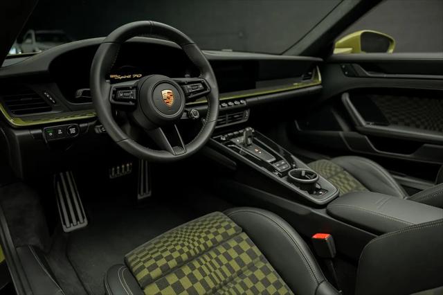 2026 Porsche 911 Carrera GTS Cabriolet