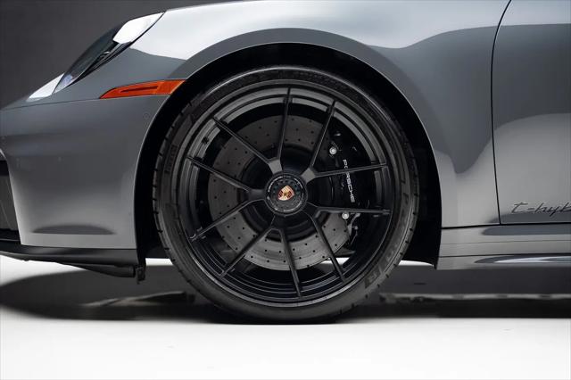 2026 Porsche 911 Targa 4 GTS